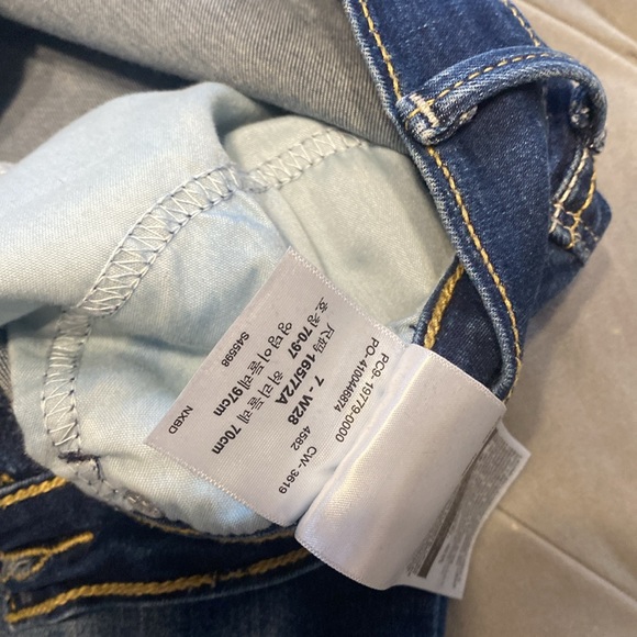 Crop jeans or u can uncuff - Picture 4 of 4